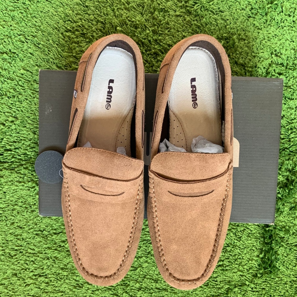 MEN'S LOAFER SHOES. SIZE 13